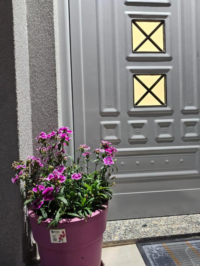 Vila 31 Sarandë Exterior foto